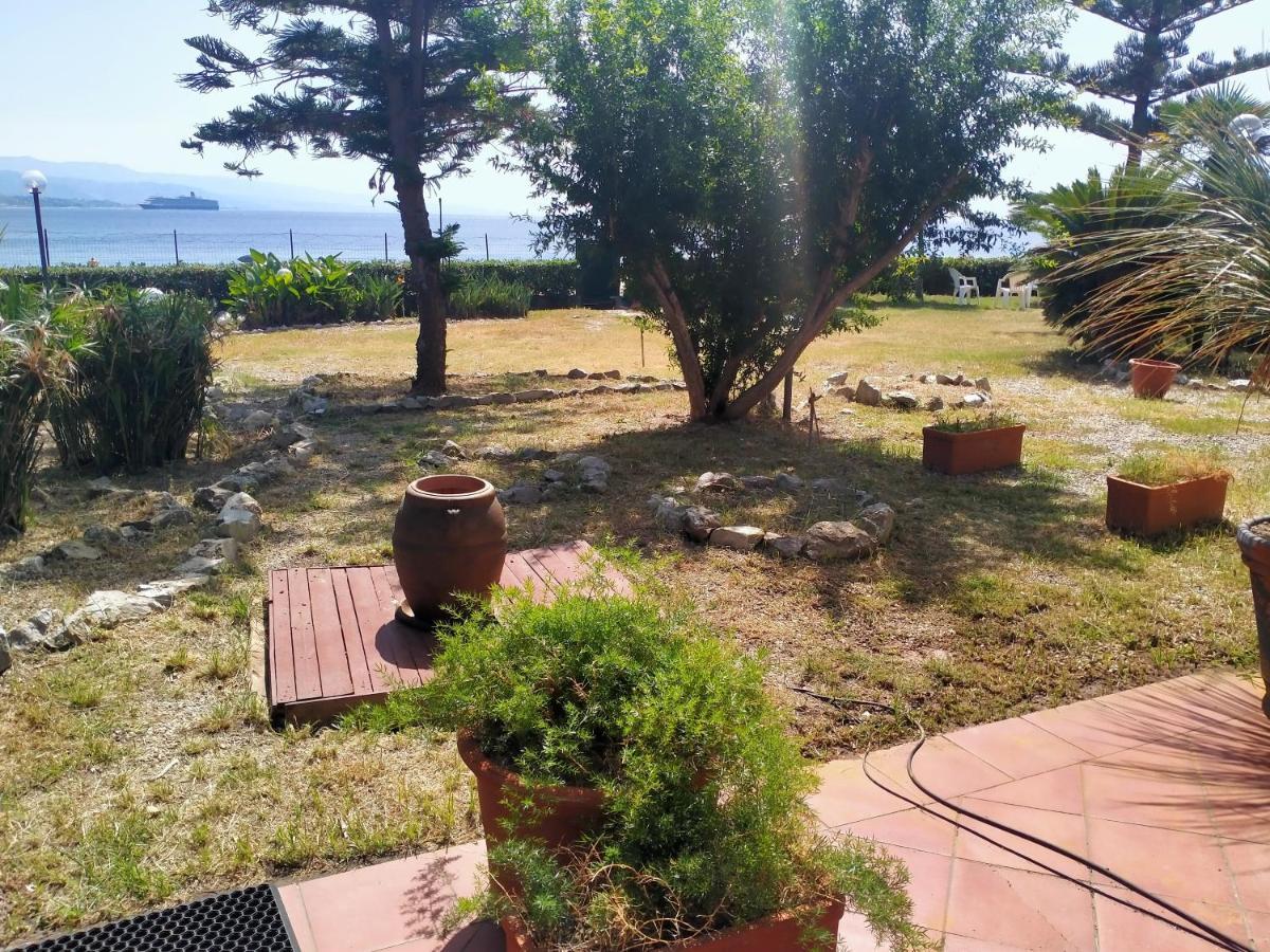 Villa Sullo Stretto Sant'Agata  Exterior photo